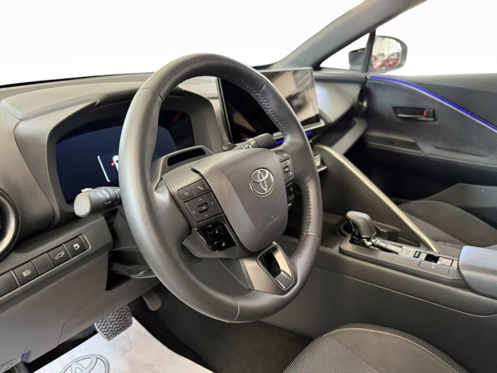 Toyota Toyota C-HR usata a Monza e Brianza (12)