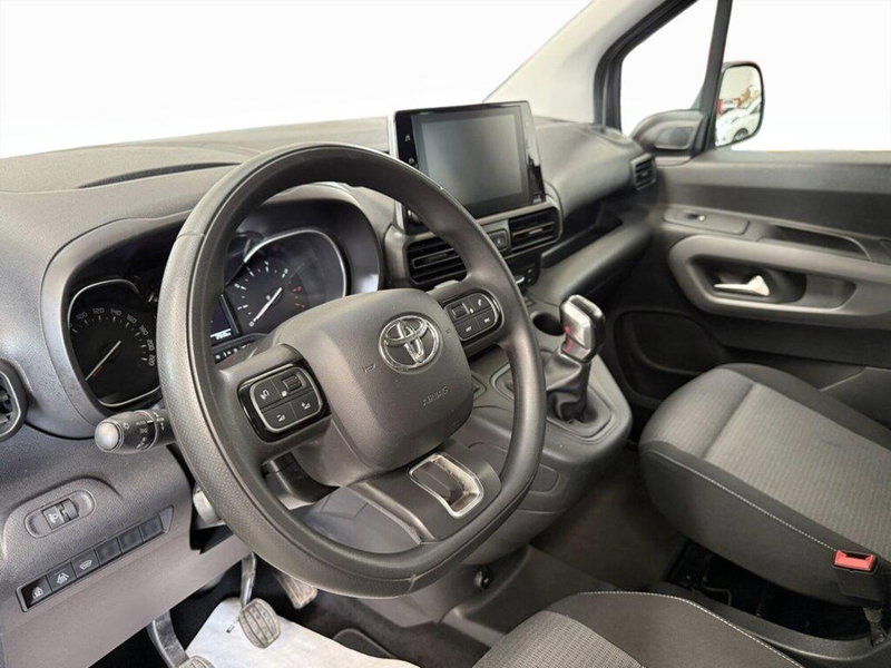 Toyota Proace City Verso usata a Monza e Brianza (12)