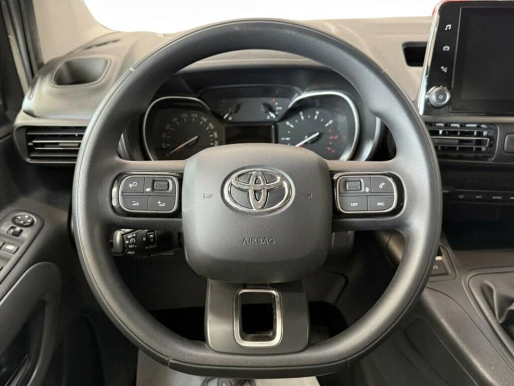 Toyota Proace City Verso usata a Monza e Brianza (8)