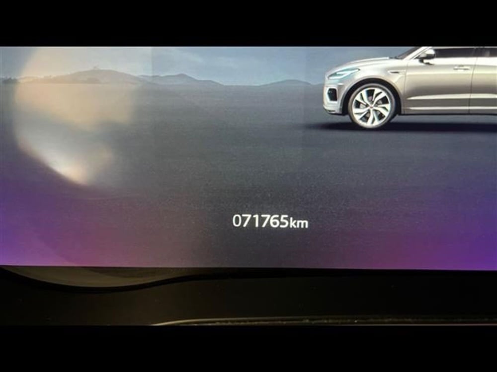 Jaguar E-Pace usata a Firenze (11)