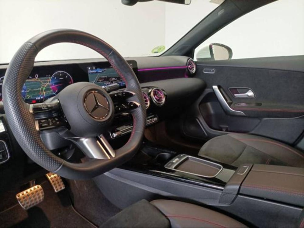 Mercedes-Benz Classe A usata a Milano (10)