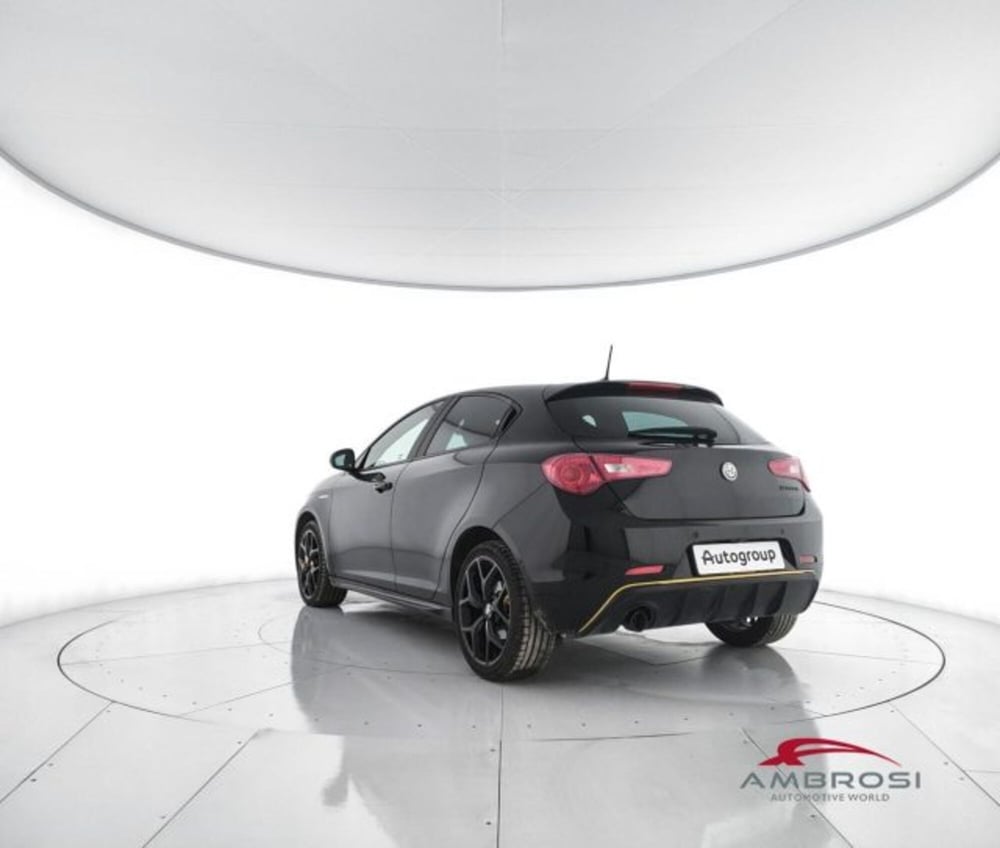 Alfa Romeo Giulietta usata a Perugia (4)