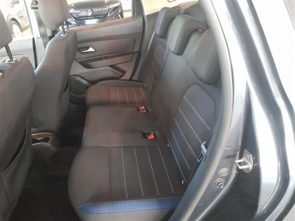 Dacia Duster usata a Cremona (7)