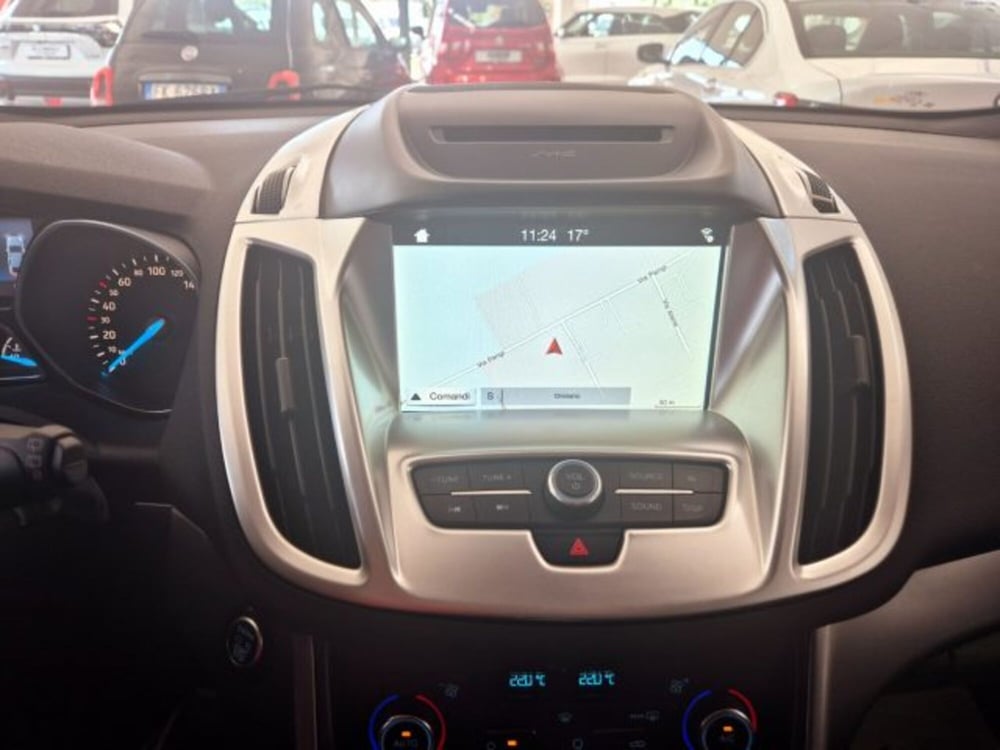 Ford Kuga nuova a Oristano (14)