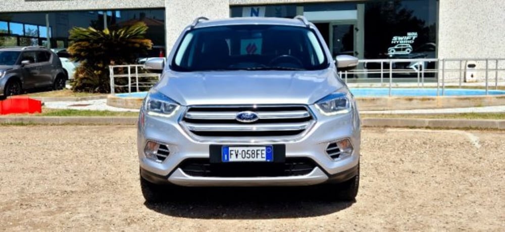 Ford Kuga nuova a Oristano (6)