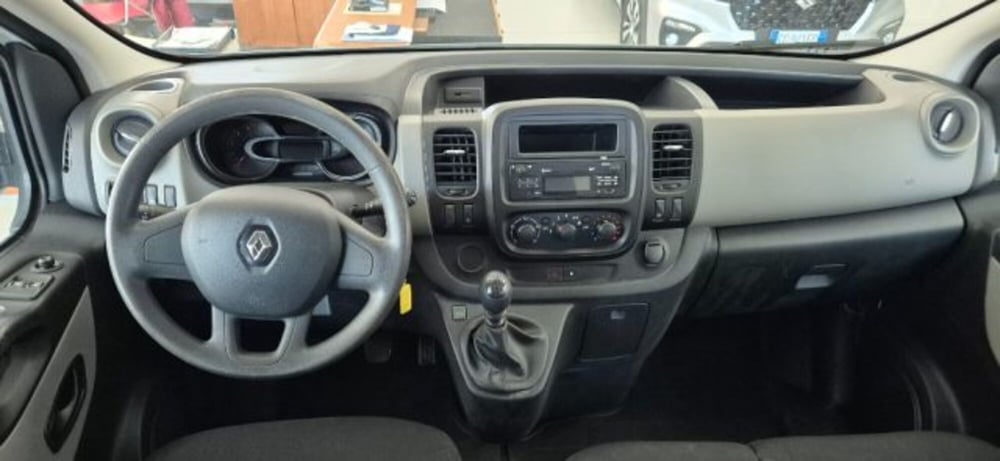 Renault Trafic Furgone usata a Oristano (9)
