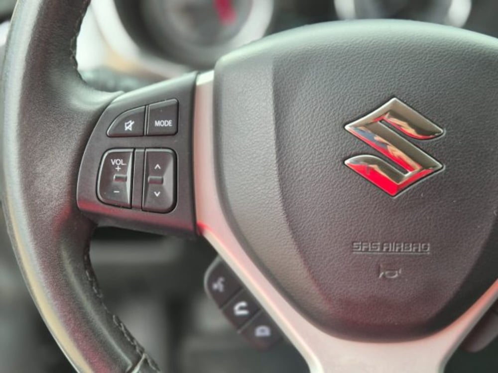 Suzuki Vitara usata a Oristano (14)