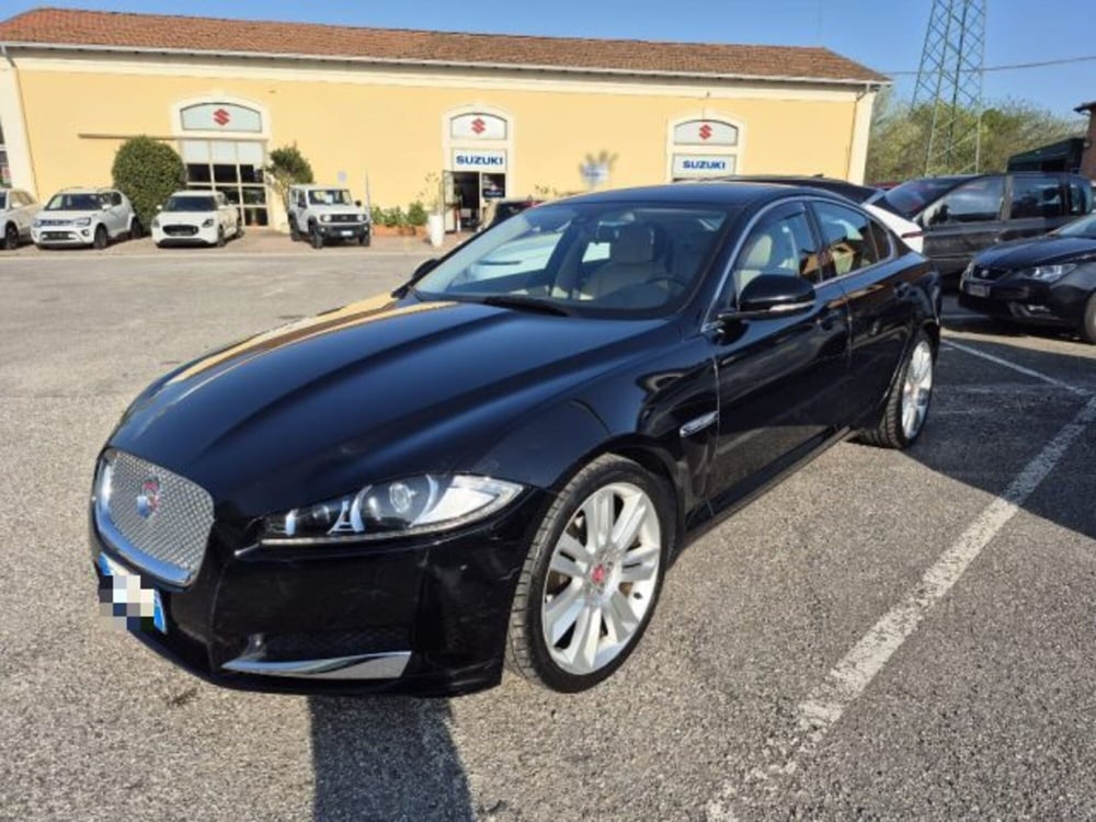 Jaguar XF usata a Bologna