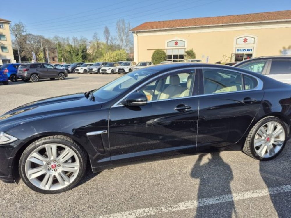 Jaguar XF usata a Bologna (4)