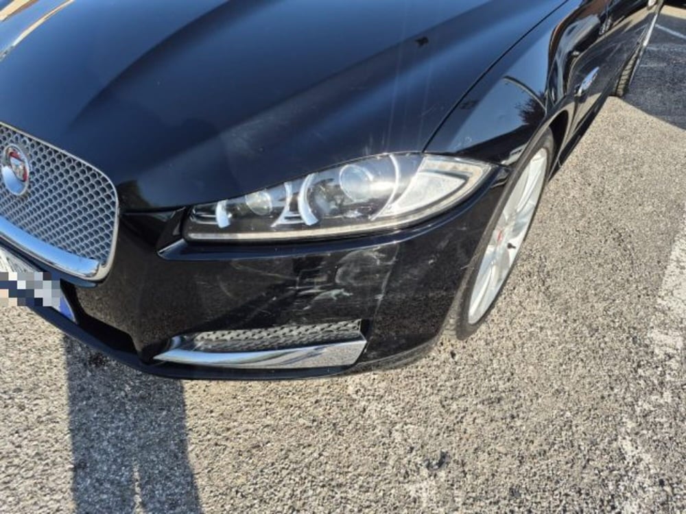 Jaguar XF usata a Bologna (5)