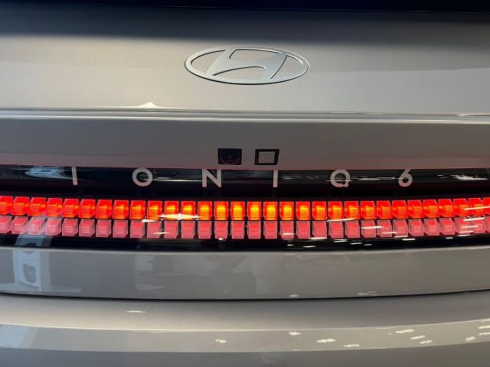 Hyundai Ioniq 5 usata a Bologna (13)