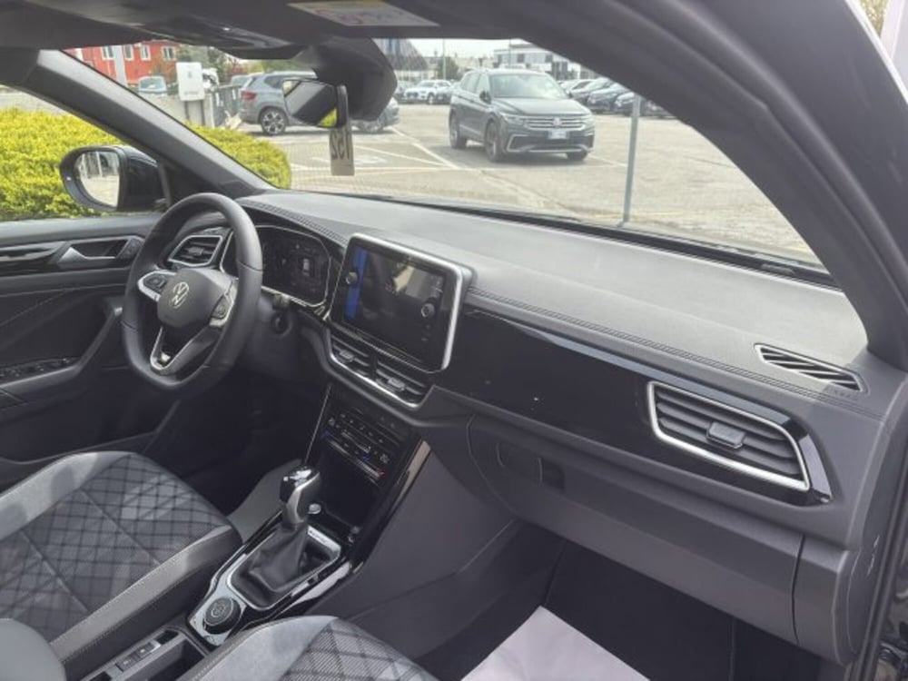 Volkswagen T-Roc nuova a Vicenza (7)