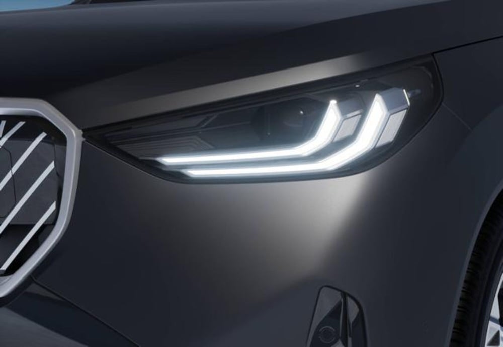 BMW X3 nuova a Modena (7)