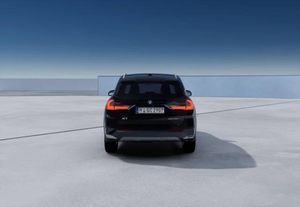 BMW X1 nuova a Modena (5)
