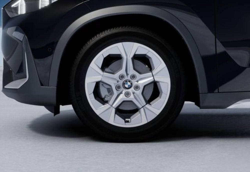 BMW X1 nuova a Modena (8)