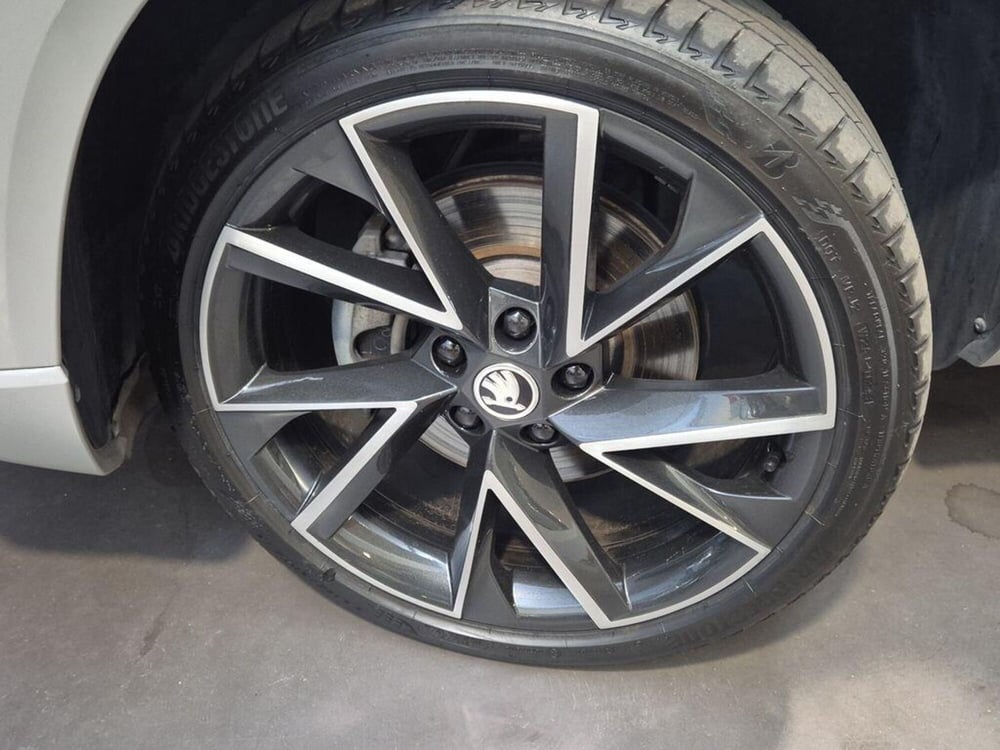 Skoda Karoq usata a Padova (9)