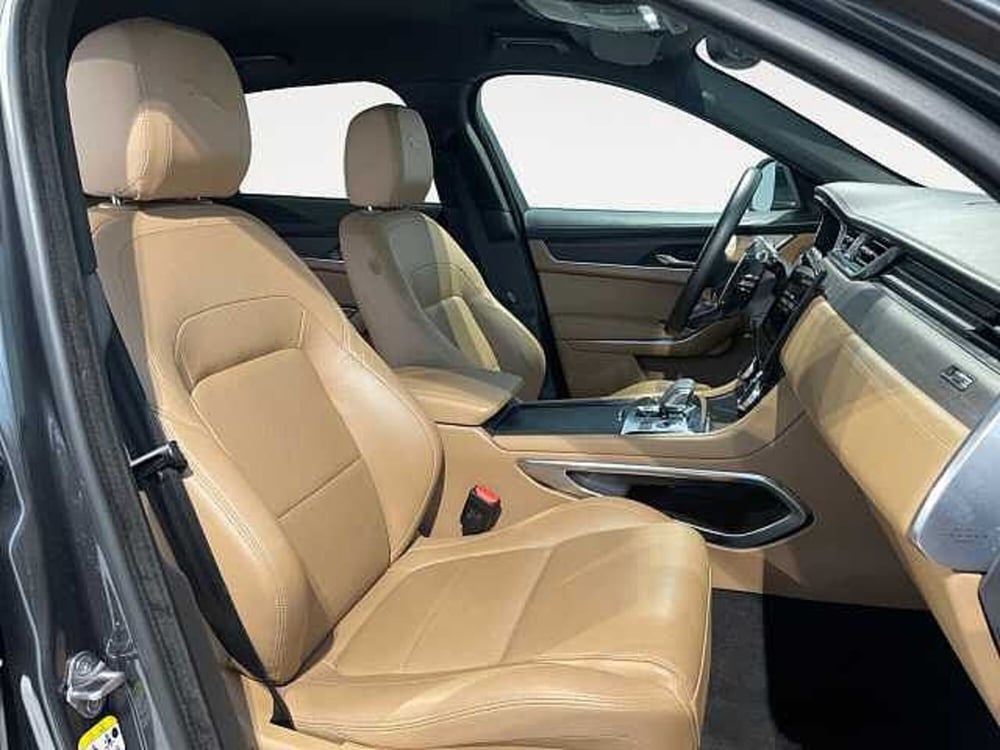 Jaguar F-Pace usata a Ravenna (4)