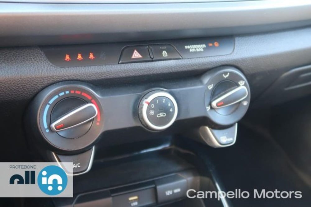 Kia Rio usata a Venezia (10)