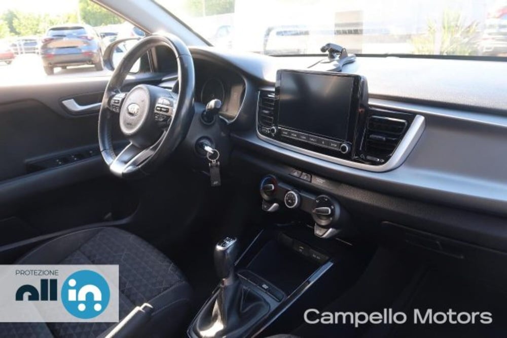 Kia Rio usata a Venezia (12)