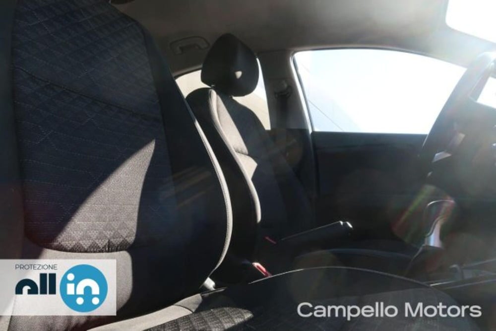Kia Rio usata a Venezia (13)