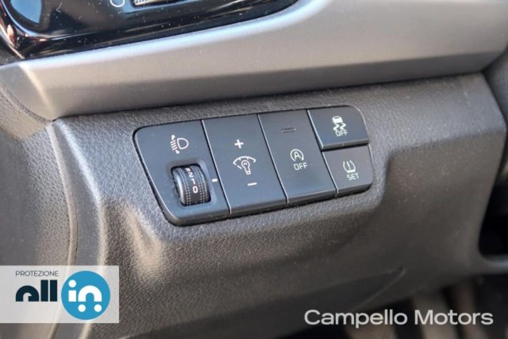 Kia Rio usata a Venezia (15)