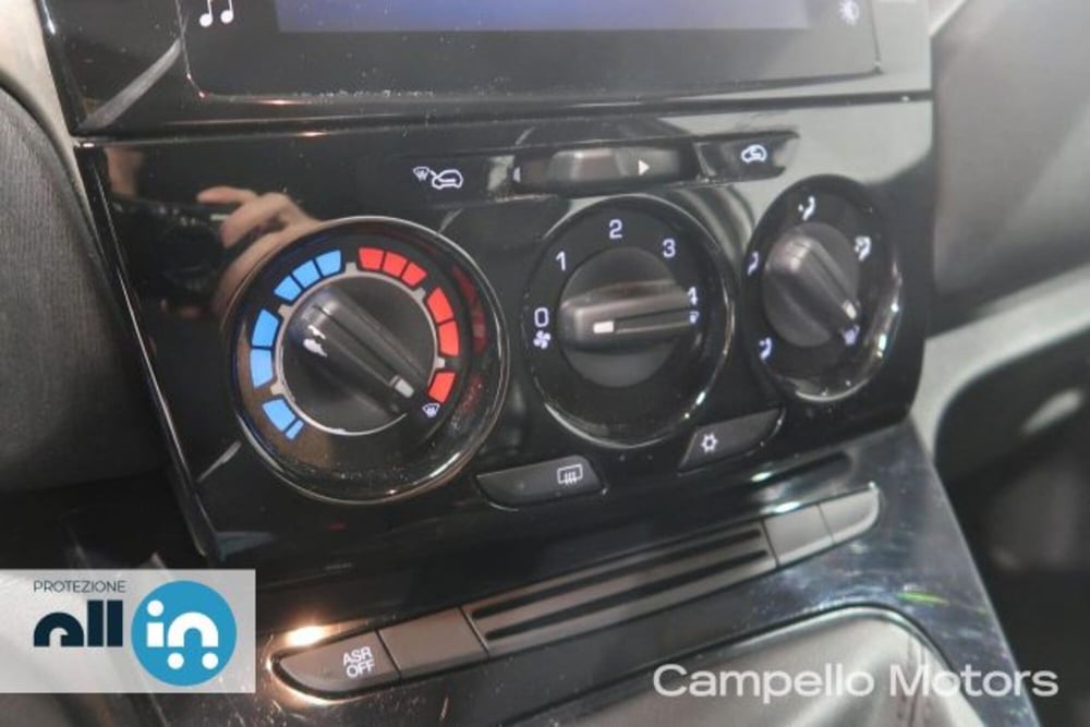 Lancia Ypsilon usata a Venezia (11)