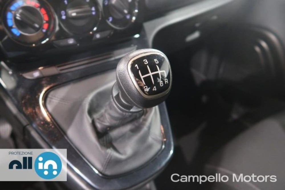 Lancia Ypsilon usata a Venezia (12)