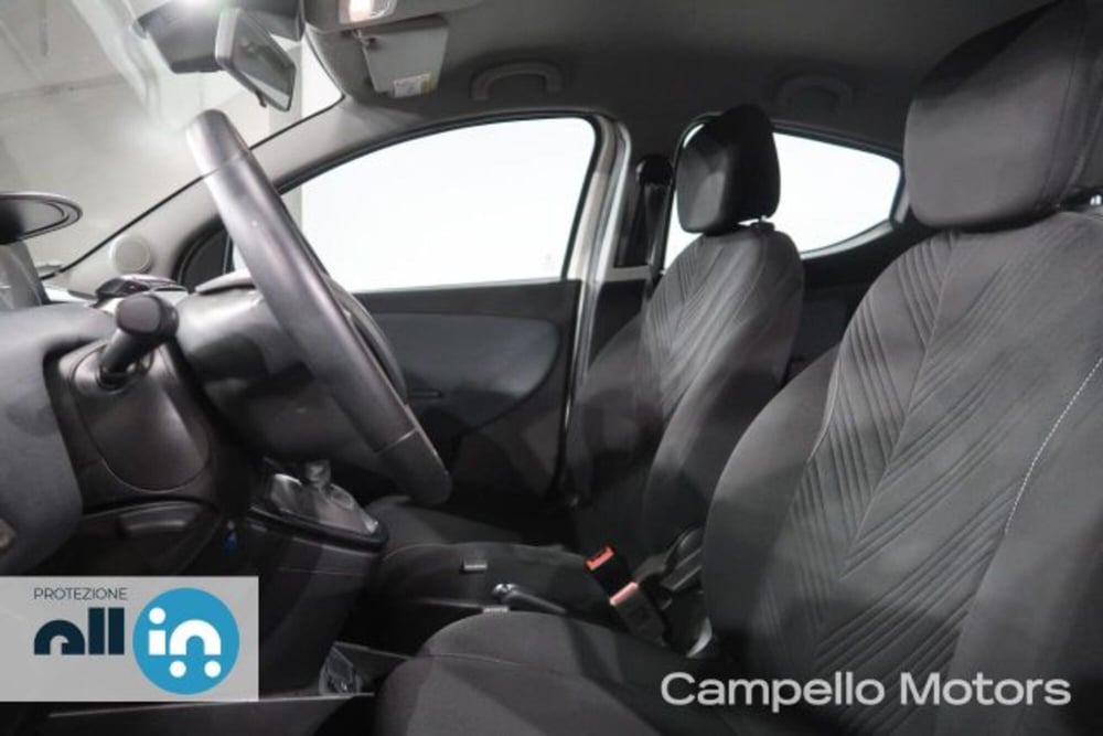 Lancia Ypsilon usata a Venezia (5)