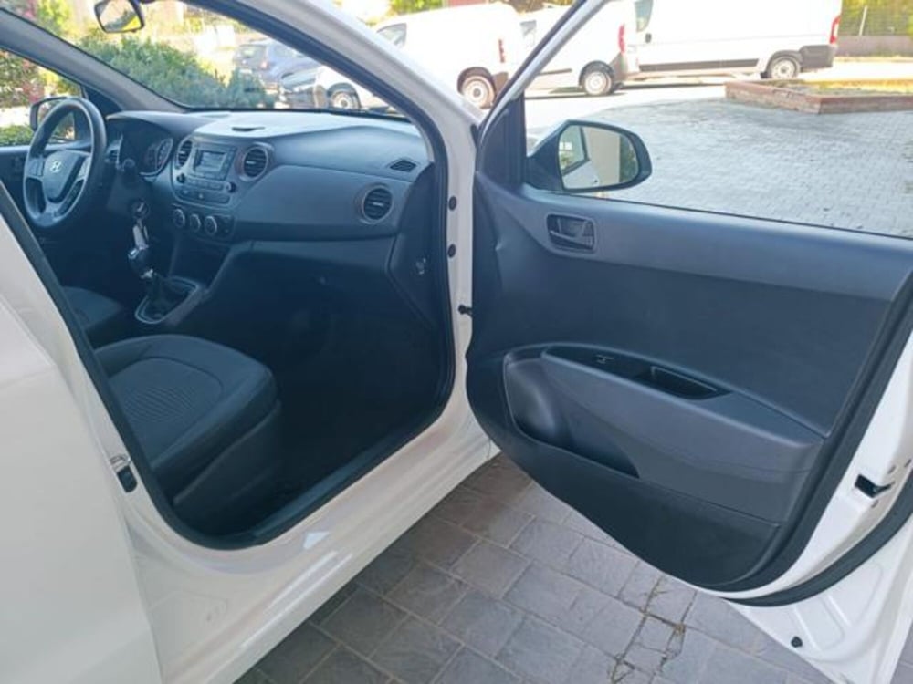 Hyundai i10 usata a Pisa (12)