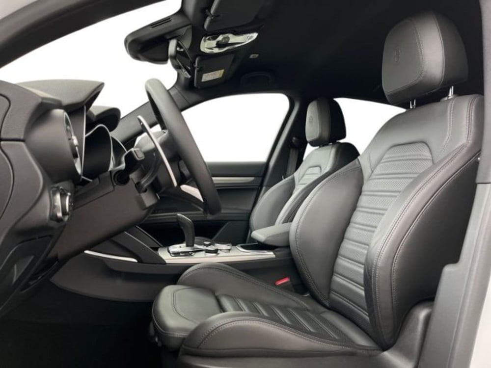Alfa Romeo Stelvio usata a Verona (10)
