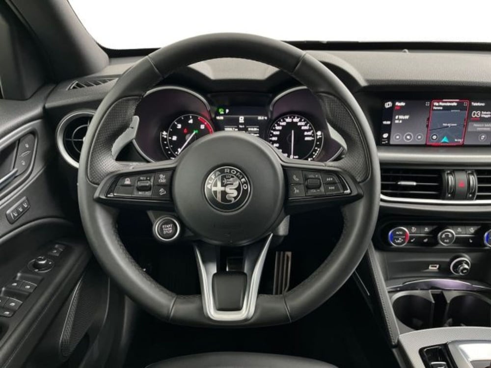 Alfa Romeo Stelvio usata a Verona (11)
