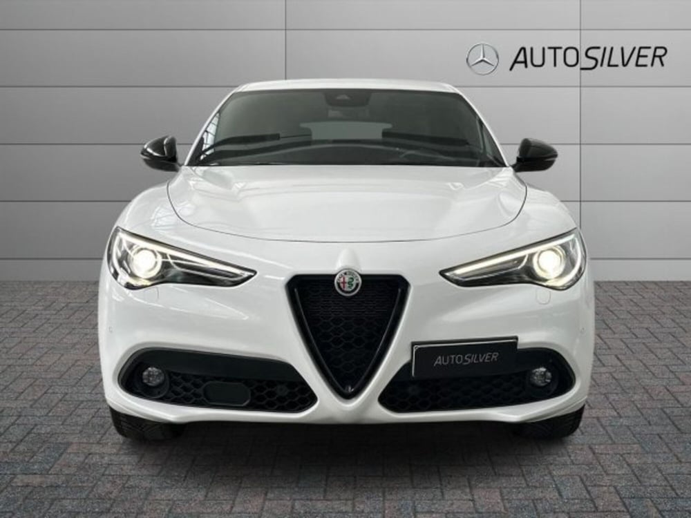 Alfa Romeo Stelvio usata a Verona (3)
