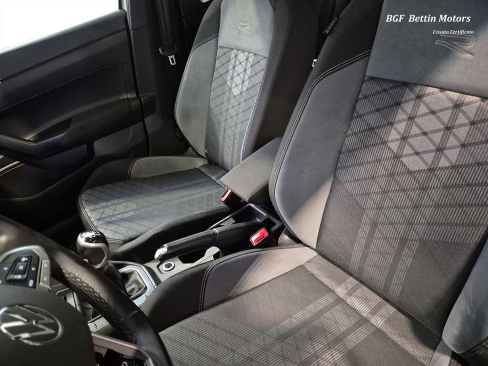 Volkswagen Taigo usata a Padova (13)