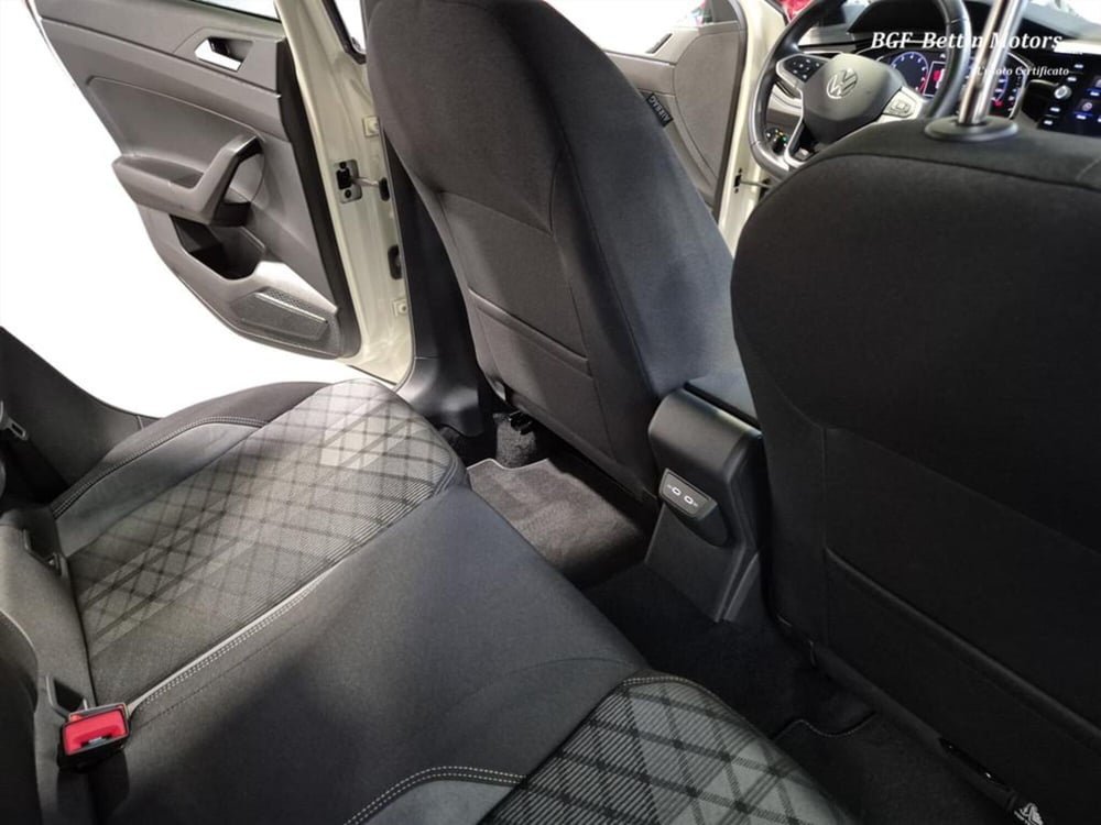 Volkswagen Taigo usata a Padova (15)