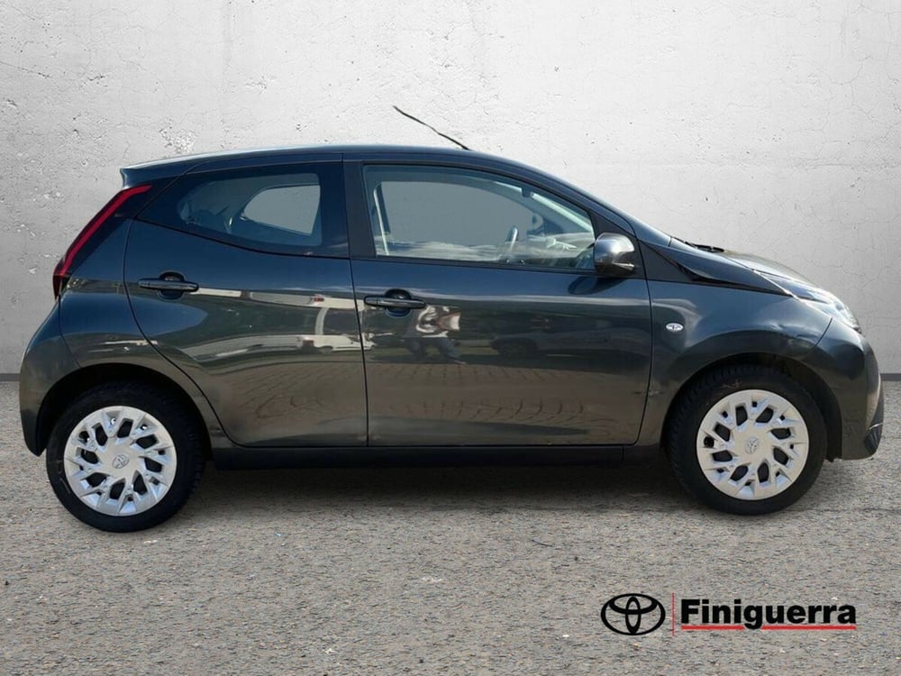 Toyota Aygo usata a Sondrio (5)