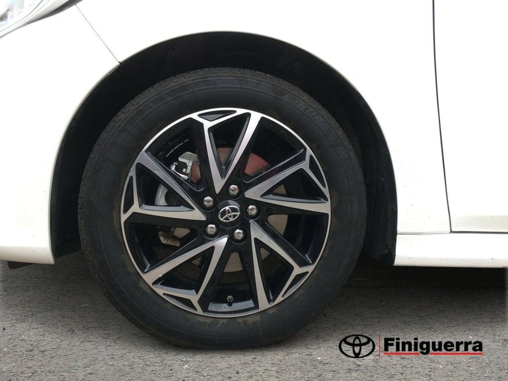 Toyota Yaris usata a Lecco (7)
