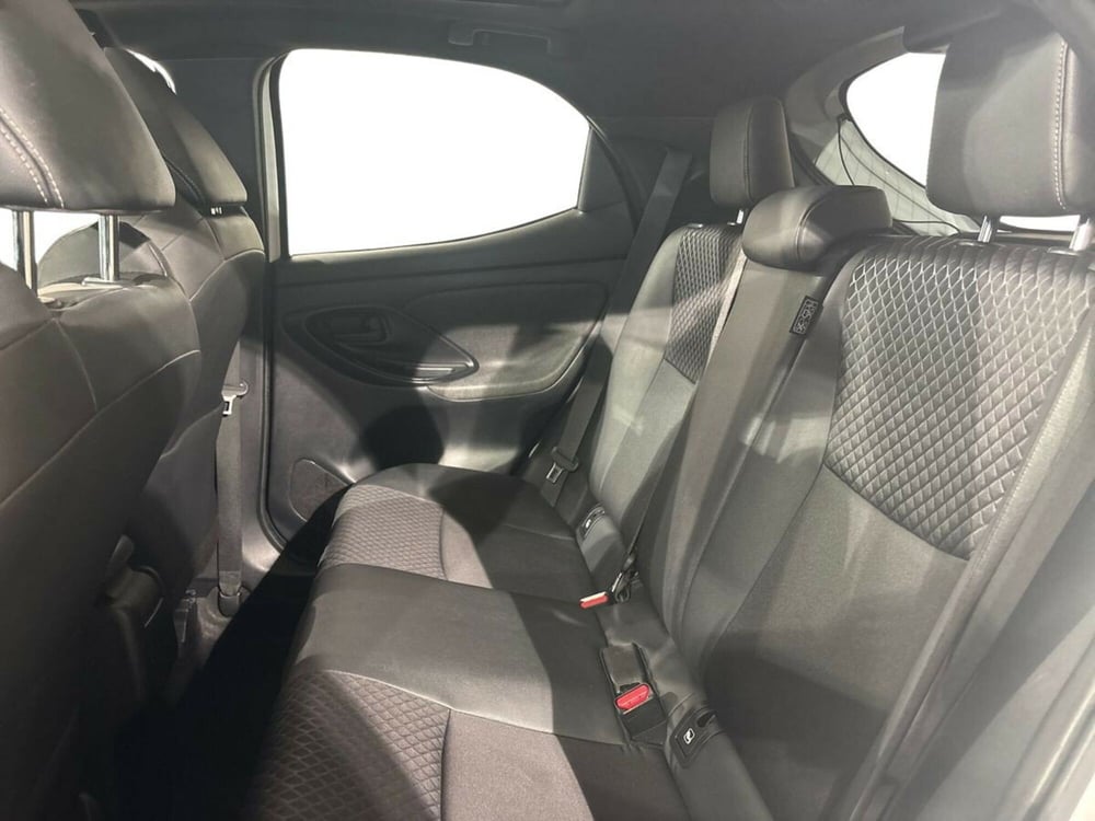 Toyota Yaris usata a Lecco (11)