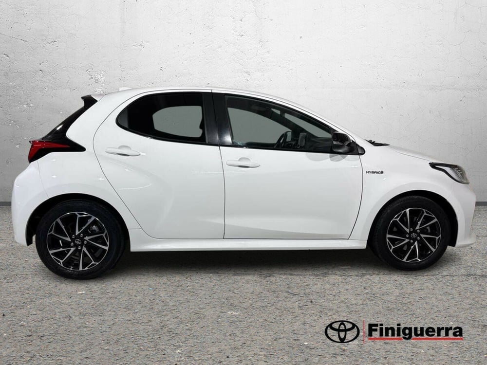 Toyota Yaris usata a Lecco (5)