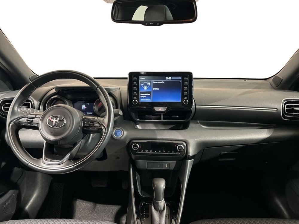 Toyota Yaris usata a Lecco (8)