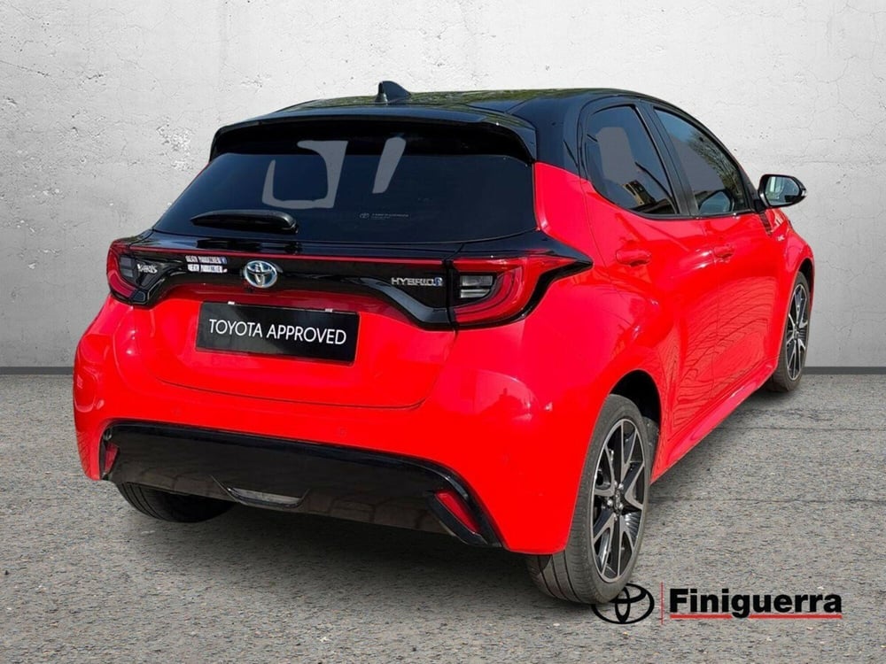 Toyota Yaris usata a Lecco (4)