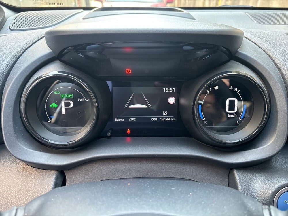 Toyota Yaris usata a Lecco (9)