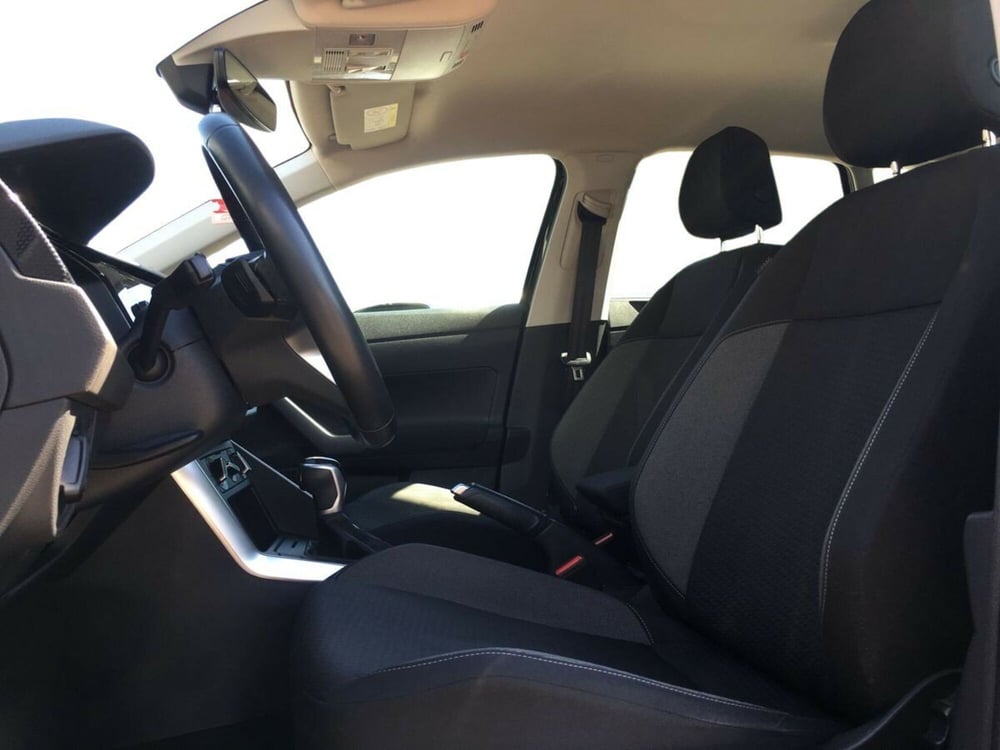 Volkswagen Taigo usata a Lecco (10)