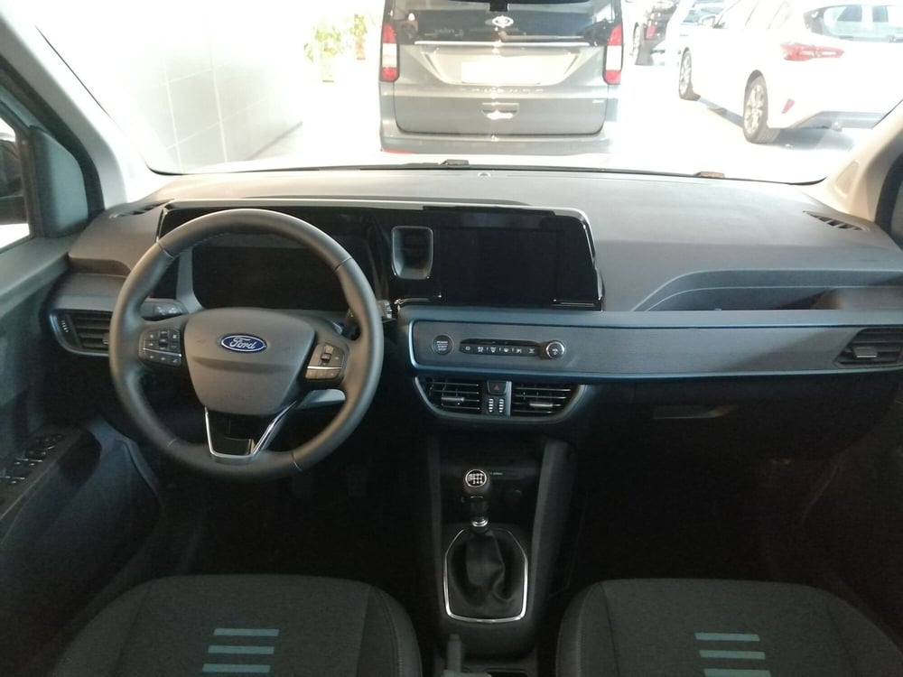 Ford Tourneo Courier nuova a Brescia (9)