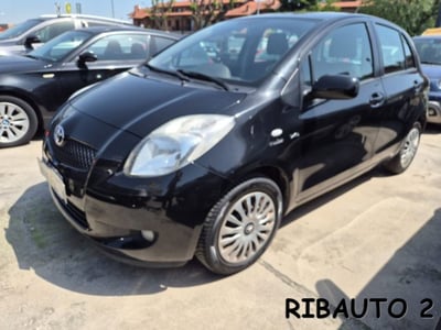 Toyota Yaris 1.D-4D 5 porte Sol del 2007 usata a Savigliano