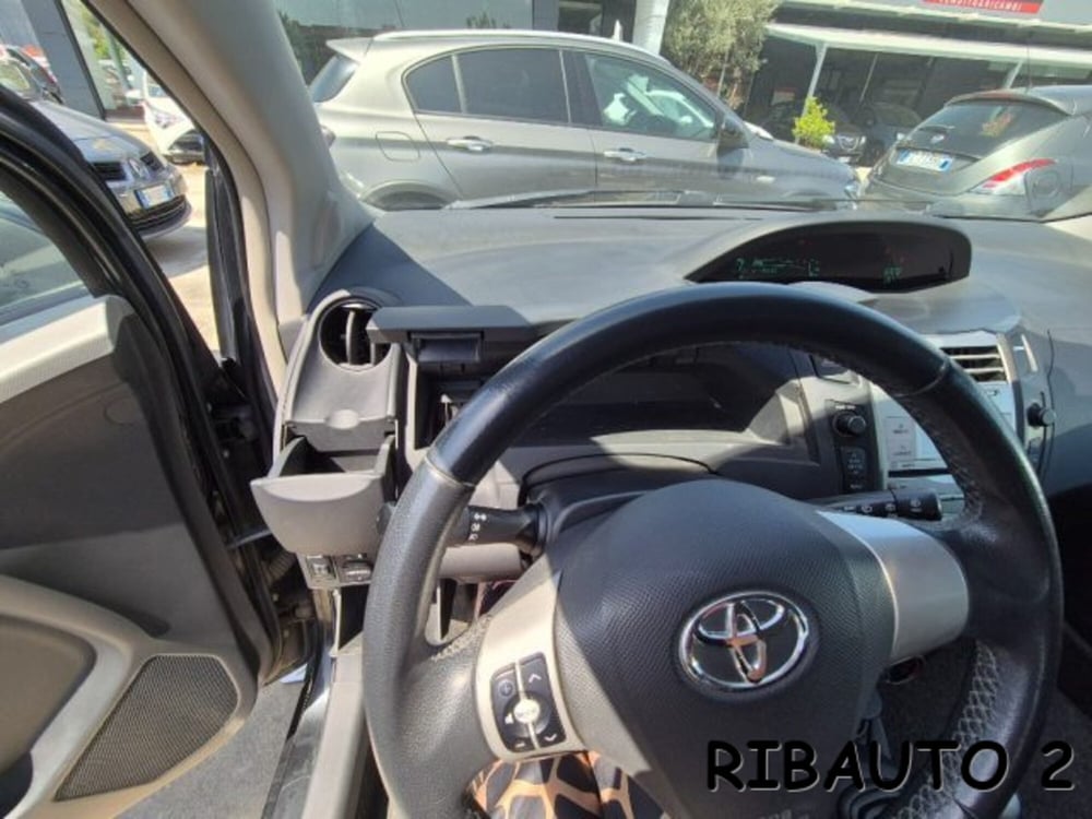 Toyota Yaris usata a Cuneo (19)