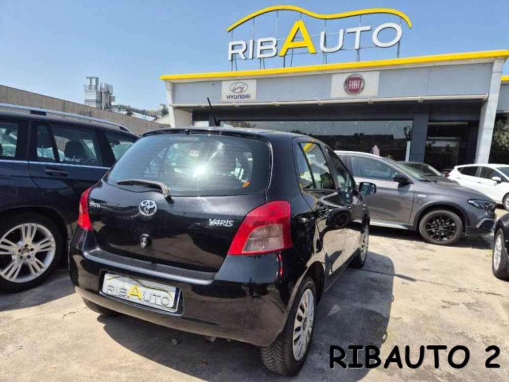 Toyota Yaris usata a Cuneo (7)