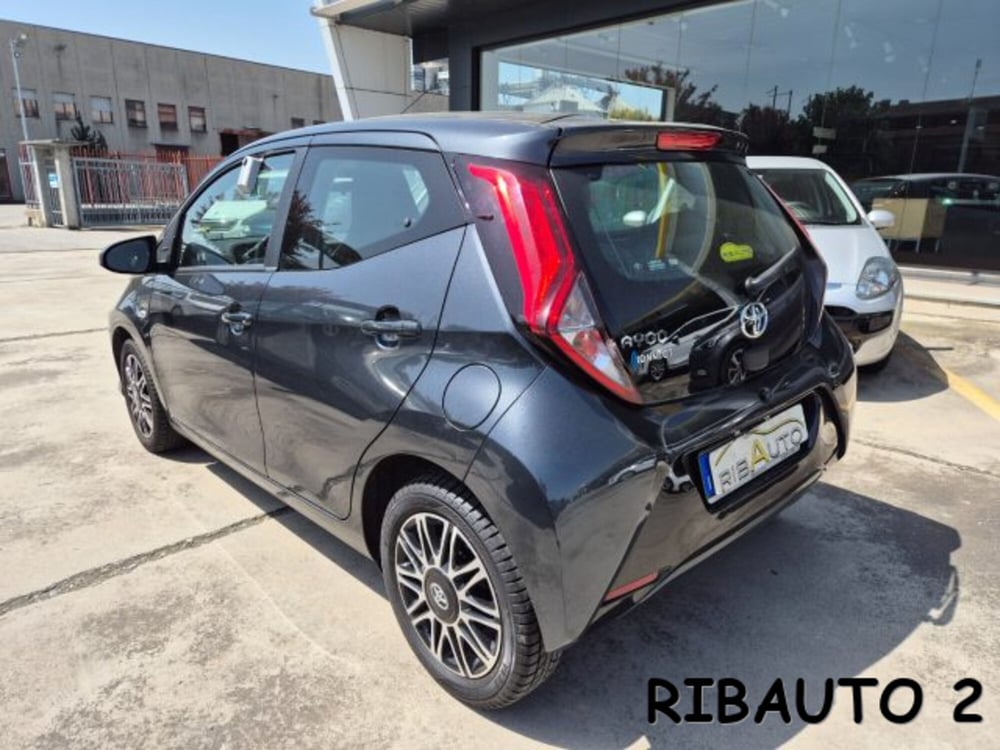 Toyota Aygo usata a Cuneo (20)