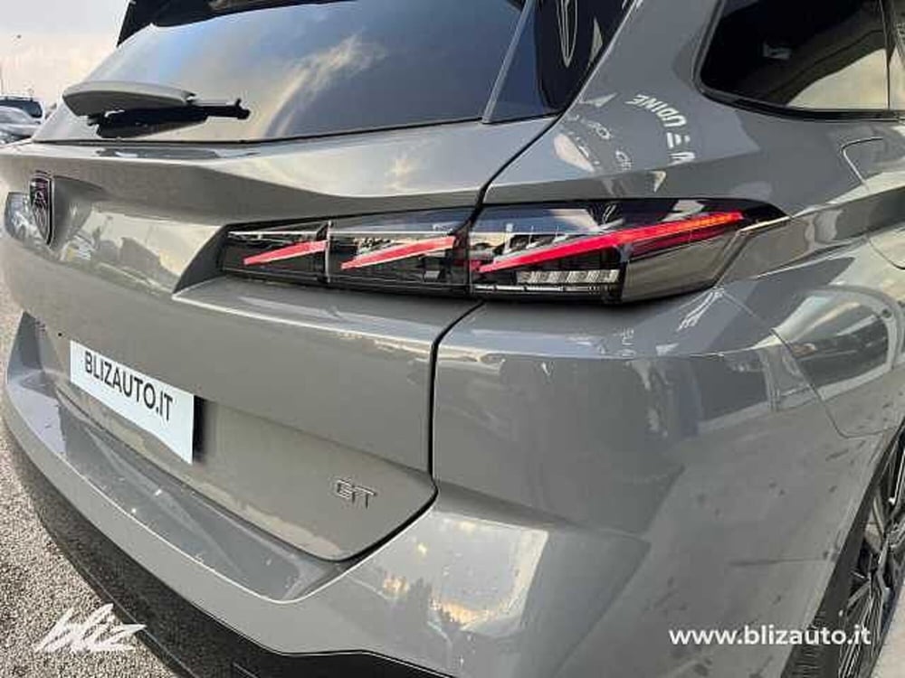 Peugeot 308 SW nuova a Udine (13)