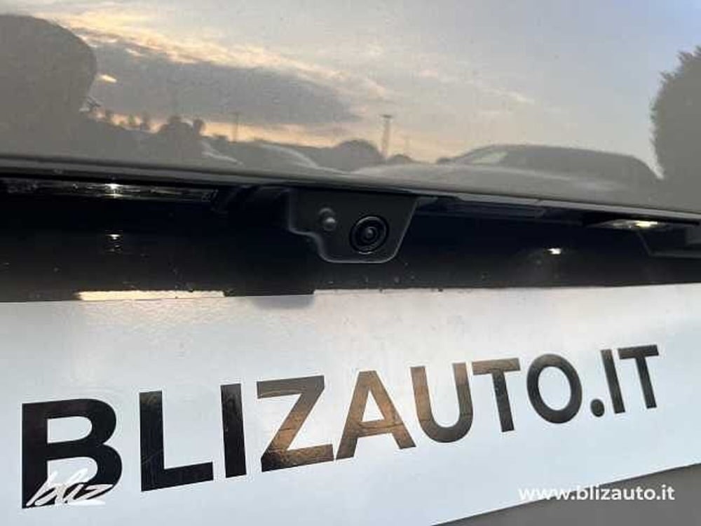 Peugeot 308 SW nuova a Udine (15)