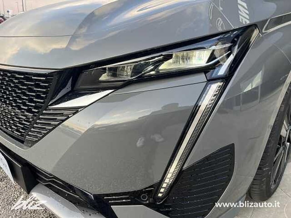 Peugeot 308 SW nuova a Udine (16)